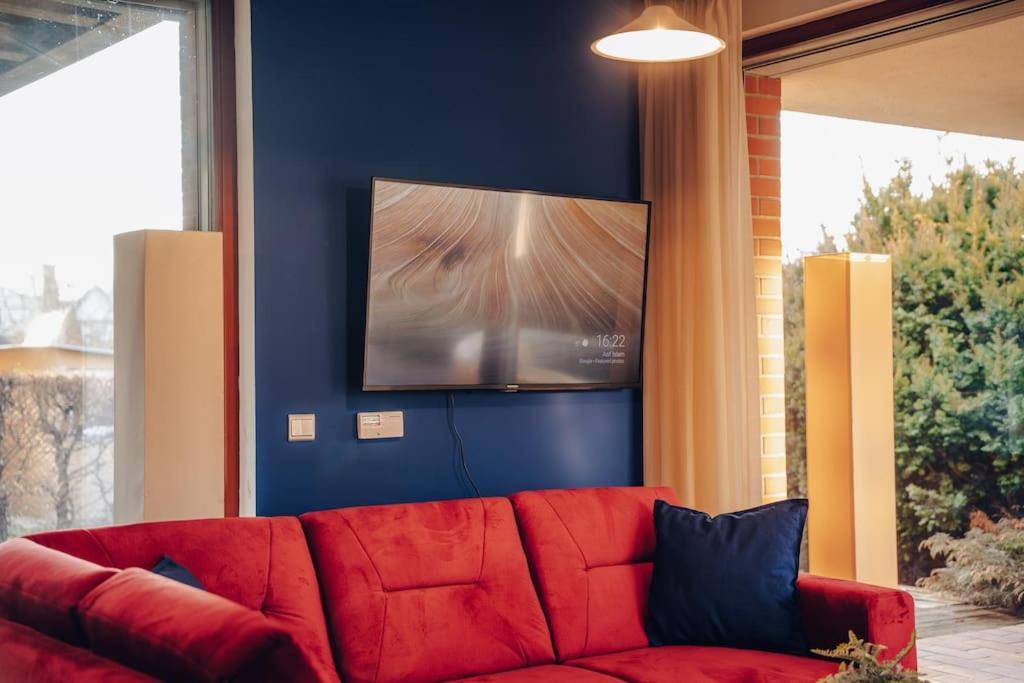 Design Architect With 2 Apartment