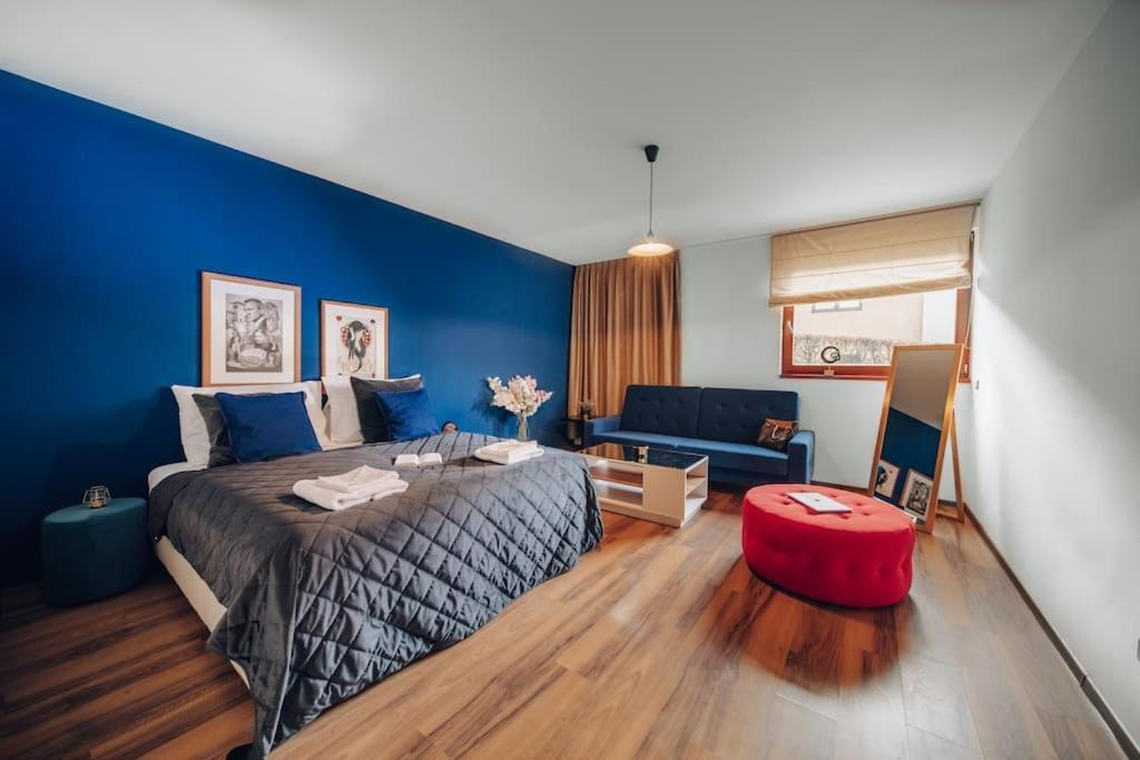 Design Architect With 2 Appartamento