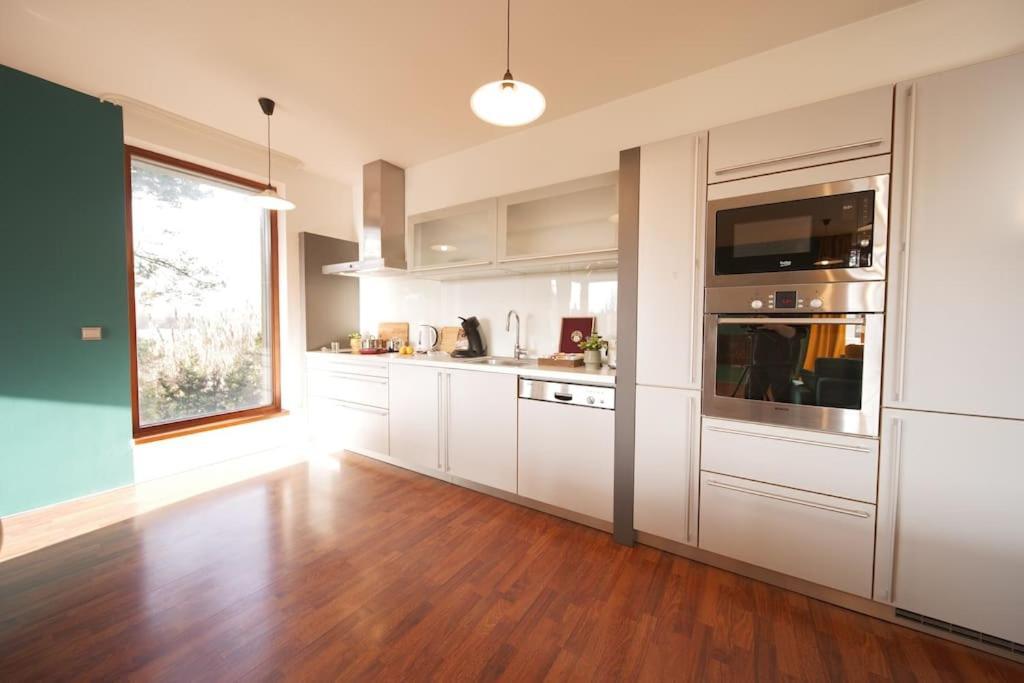 Design Architect With 2 Apartament