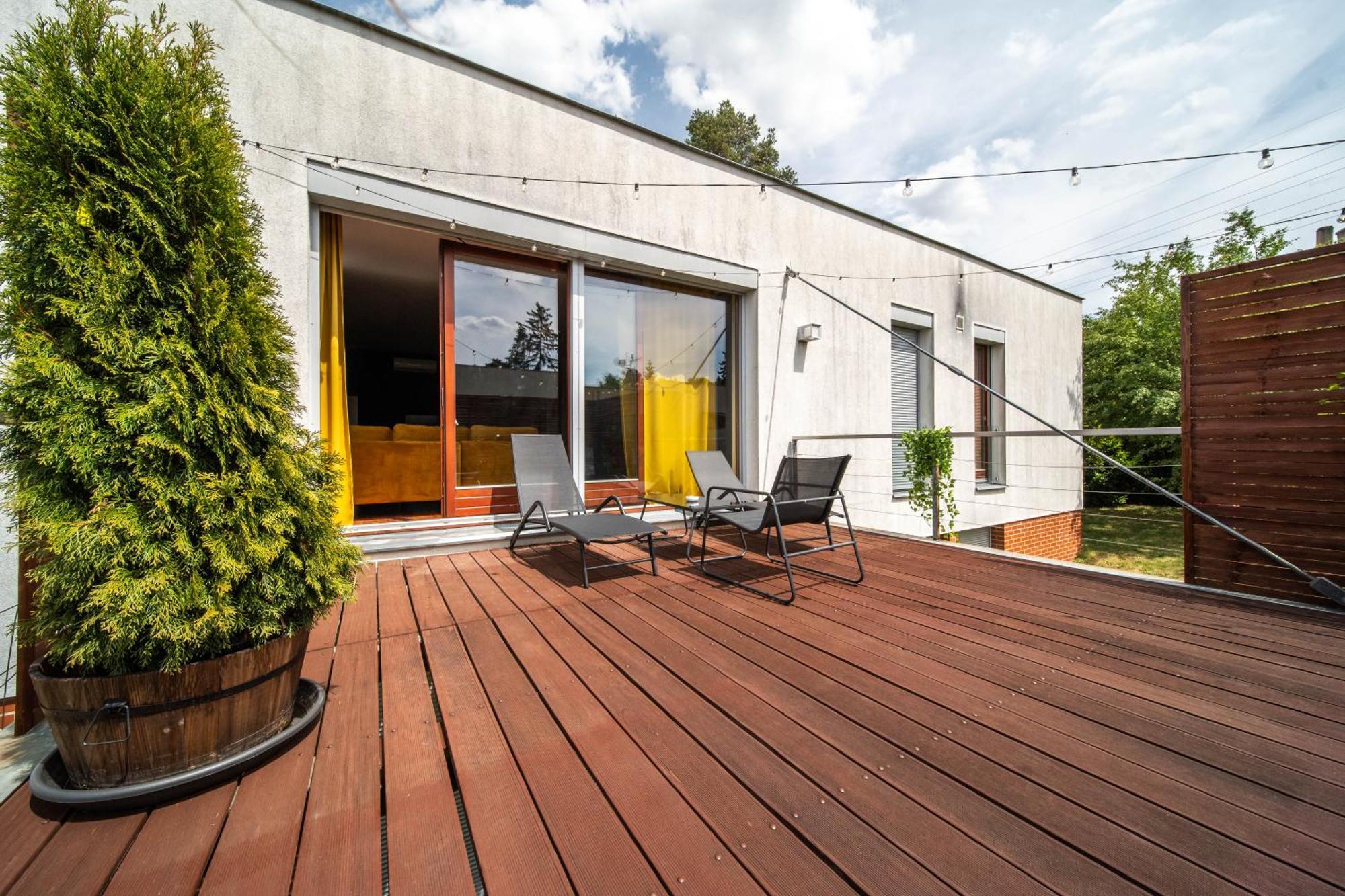 Design Architect With 2 Appartamento Praga